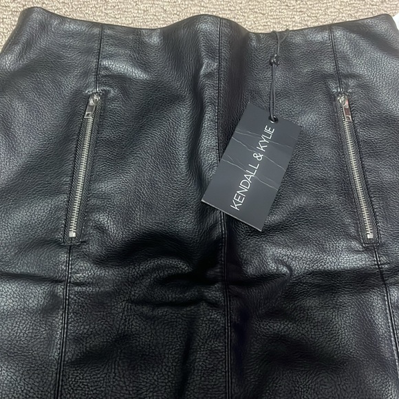 Kendall & Kylie | Skirt - Picture 5 of 8